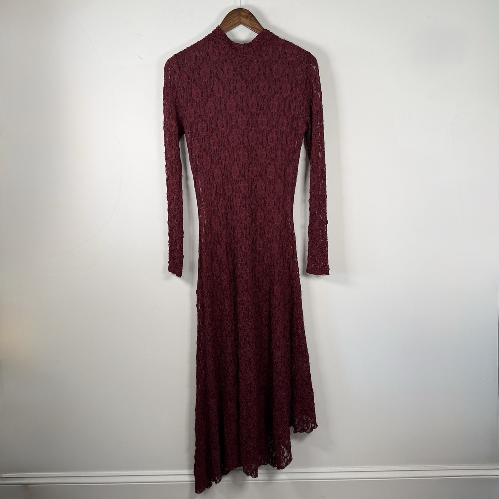 Women's Long Sleeve Lace Dress in Burgundy